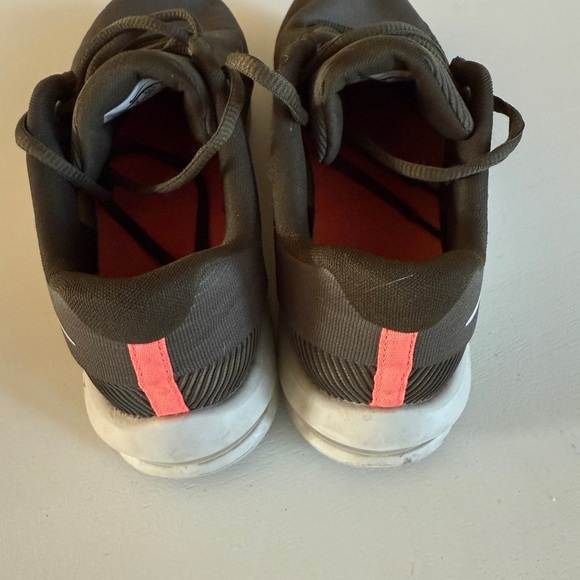 Nike Women’s Olive Nike Air Sneakers - Picture 3 of 8